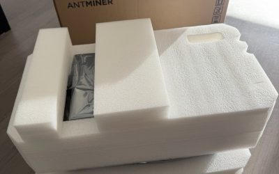 Bitmain Antminer S19 XP+ (S19 XP+) ASIC Miner SHA-256 Bitcoin 141000 GH/s 3010W