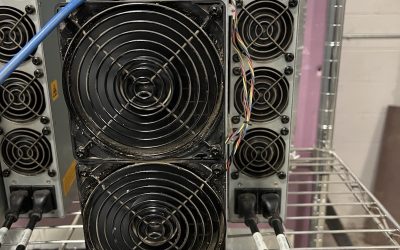 Bitmain Antminer S19 XP 141Th ASIC Bitcoin Miner ASIC 3030W – Used – BOX